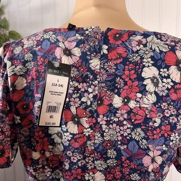 BCBG Paris Sz L Retro Floral Short Ruffle Short Dress V-Neck Lined Romantic Chic - Picture 8 of 16